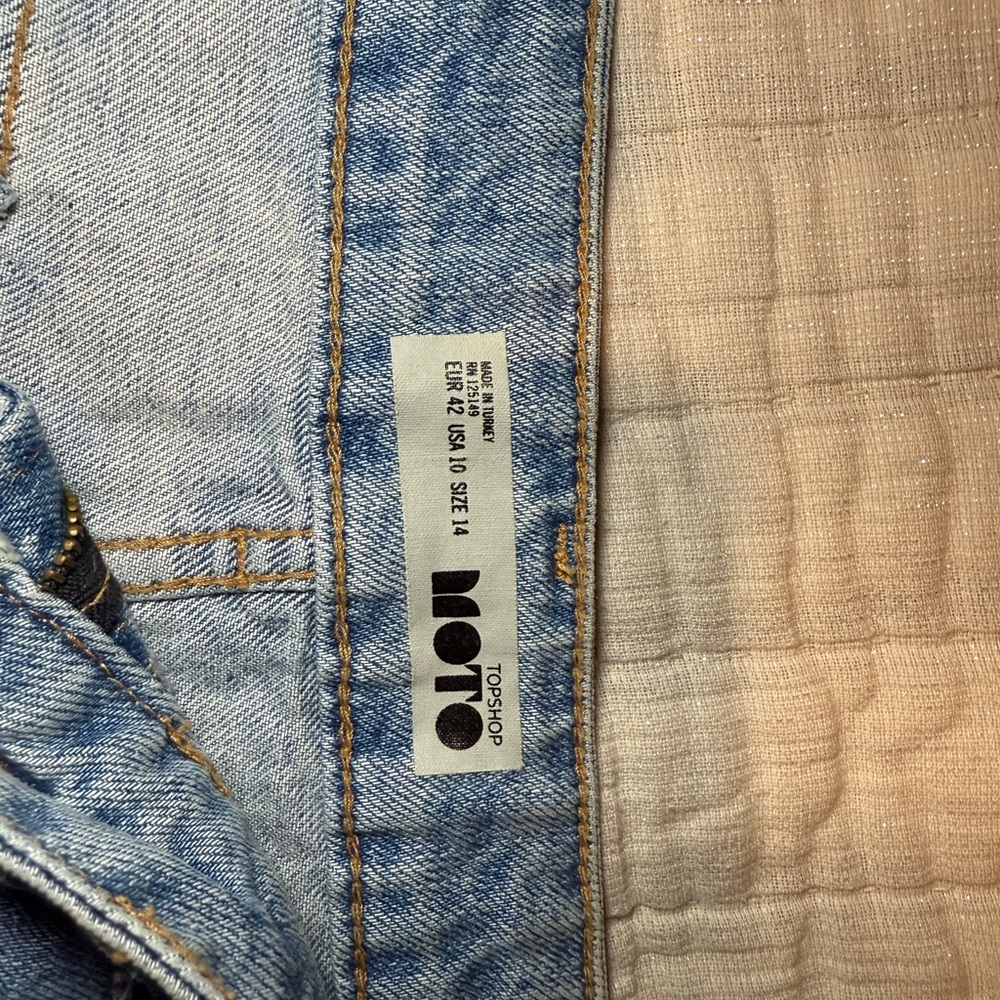 Topshop Blue Lace-Up Jean Shorts - Picture 6 of 8
